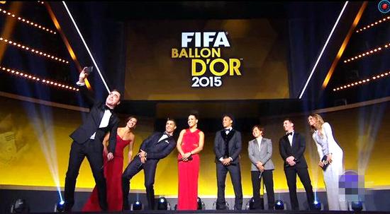 FIFA颁奖最佳阵容:巴萨皇马均4人 拜仁尤文各