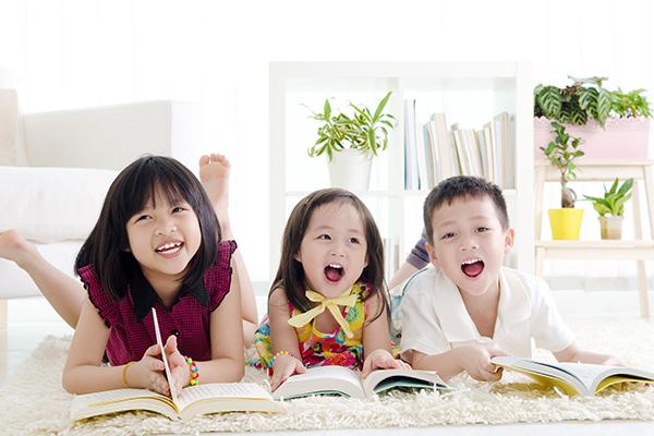 斯坦福新研究:儿童语言能力与家庭条件有关系