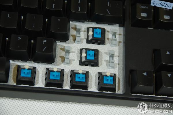 Tt波塞冬RGB幻彩键盘只为eSPORTS!